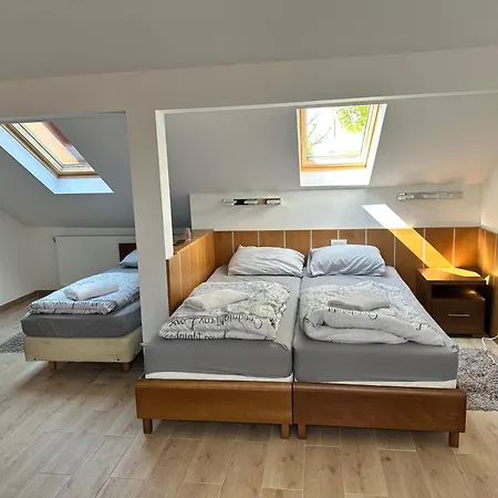 Aqua Prenociste Hotel