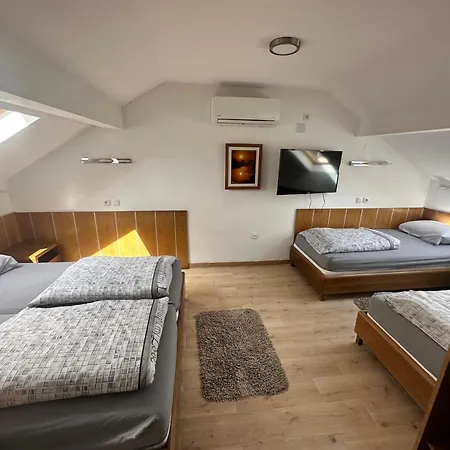 Hotel Aqua Prenociste Palic