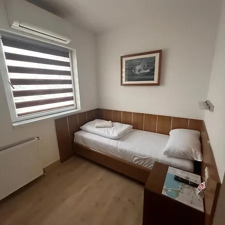 Aqua Prenociste Hotel Palic