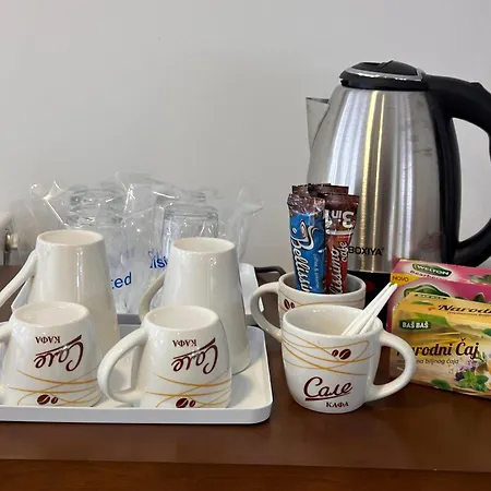 Aqua Prenociste Hotel 3*