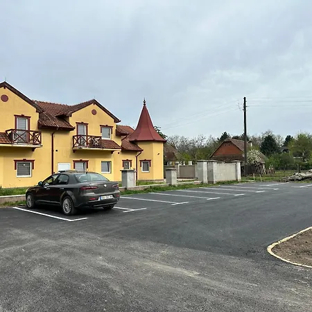 Aqua Prenociste Palić